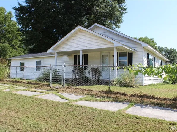 402 SE Front St, Naylor, MO 63953