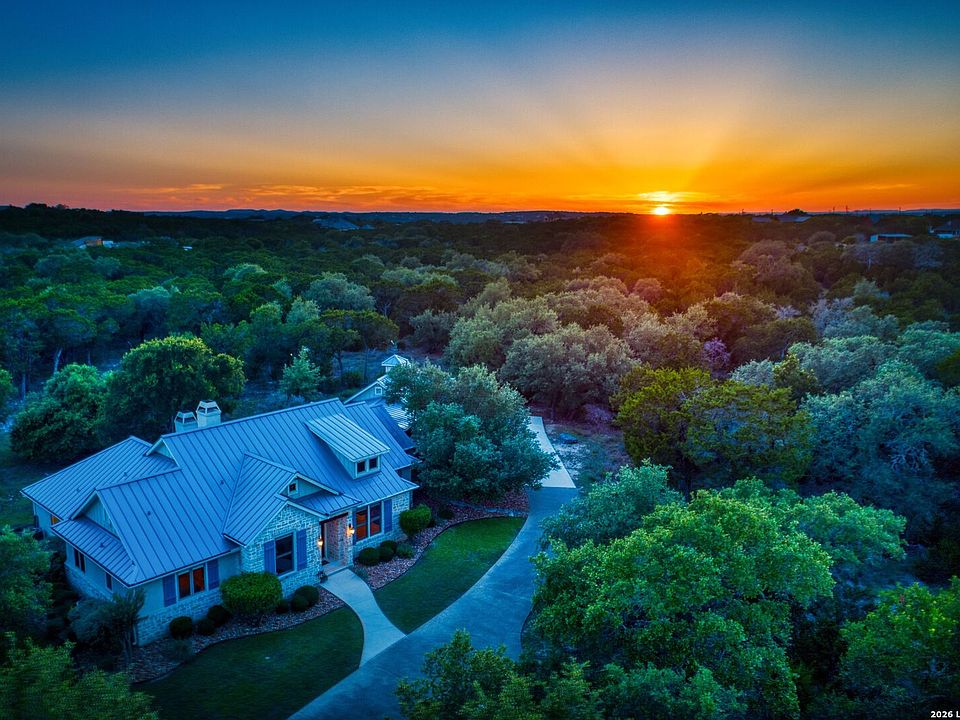 1st image of 106 RIVERWOOD