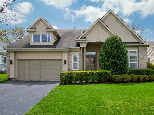 2372 Glen Eagles Ln, Riverwoods, IL 60015