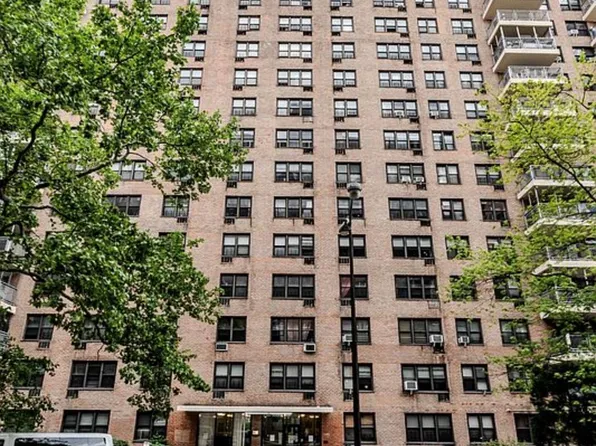 42-55 Colden Street #11V, Flushing, NY 11355