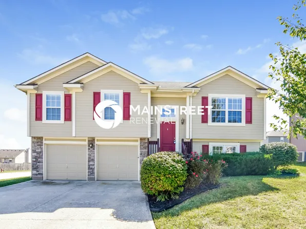1601 NW Hilltop Ln, Grain Valley, MO 64029
