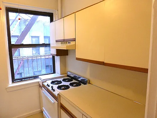 Sold by Corcoran | media 14