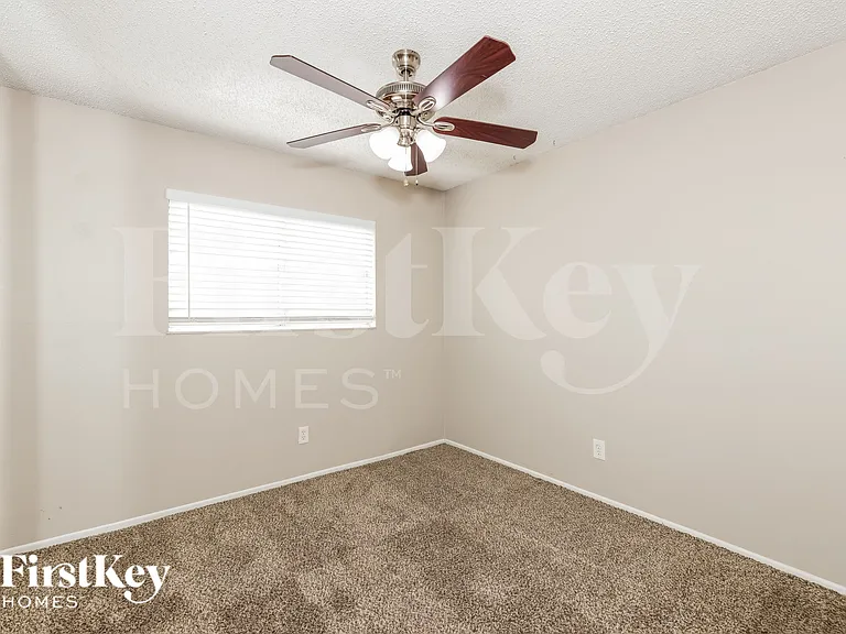2406 El Cid Ct — Photo 11