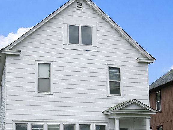 2nd image of 1303 E Hennepin Ave #1
