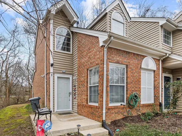 440 English Ivy Dr, Nashville, TN 37211