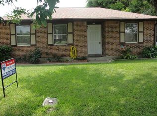 4821 Cedar St, Seabrook, TX 77586