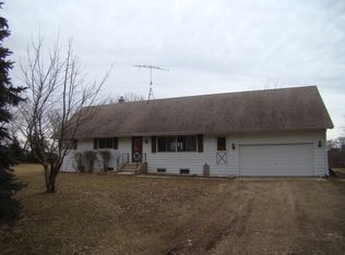 15036 Durkee Rd, Harvard, IL 60033