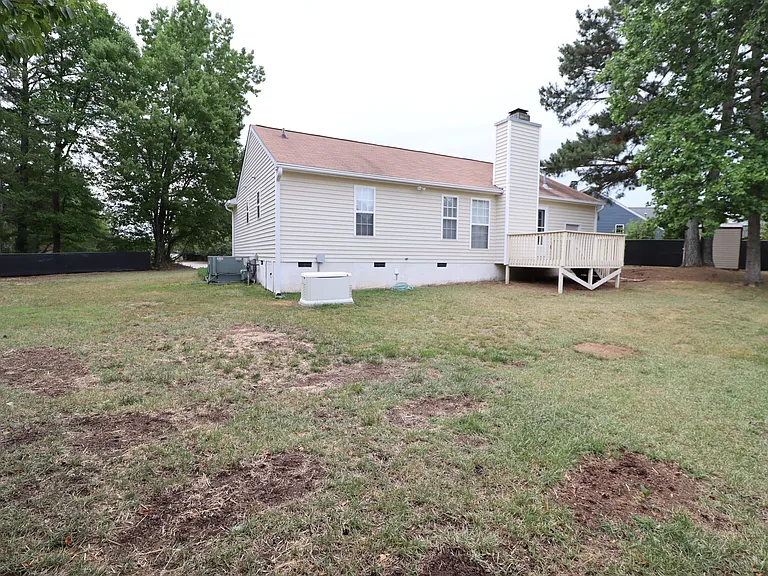 504 Noonday Ct — Photo 31