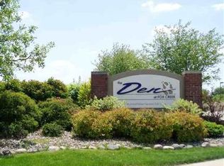 2101 Fox Creek Rd, Bloomington, IL 61701