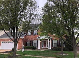 2455 Smizer Mill Estates Dr, Fenton, MO 63026