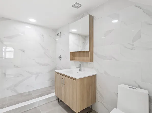 3112 Emmons Avenue image 9 of 14