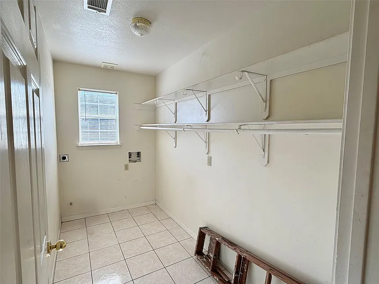 11102 Maize Ln #A — Photo 12