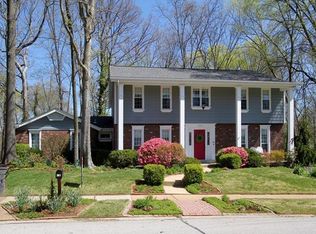 267 Oak Path Dr, Ballwin, MO
