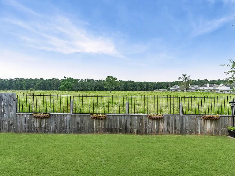 2185 Woodland Pine Dr — Photo 6