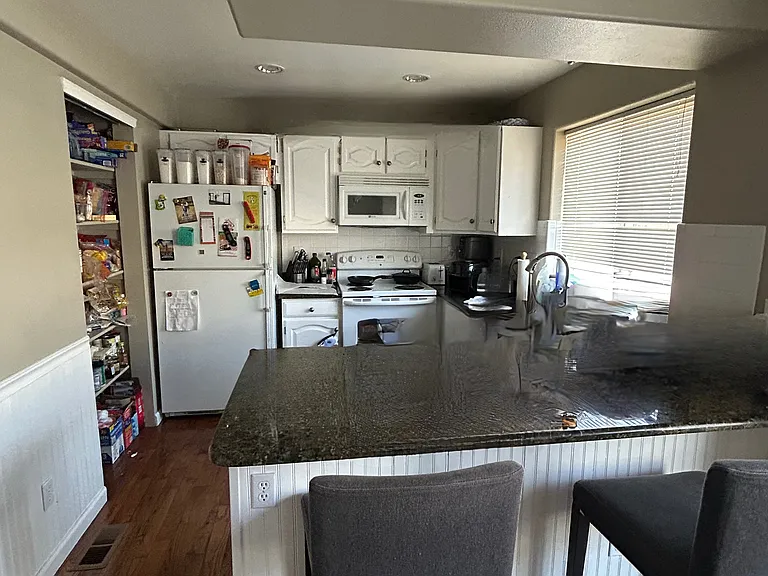18500 W 4th Pl — Photo 6