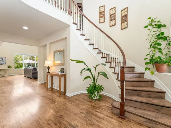 1645 Dorothy Cir, Longmont, CO 80503