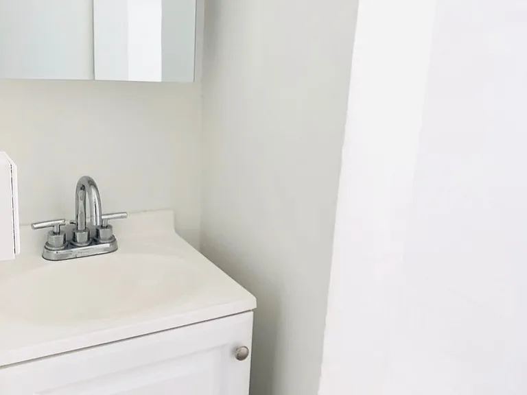 The Asbury Apartments — Photo 16