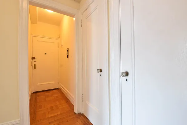 Rented by (Legacy) NY Quality Living Uptown | media 20