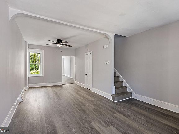 5th image of 59 N Keystone Ave