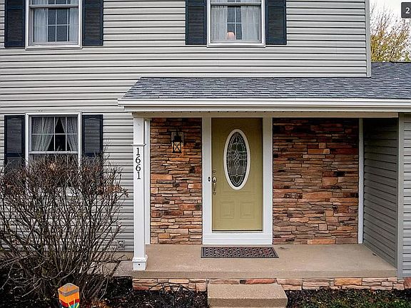 2nd image of 1661 Goodland Dr