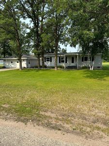1001 Oak St, Karlstad, MN, 56732