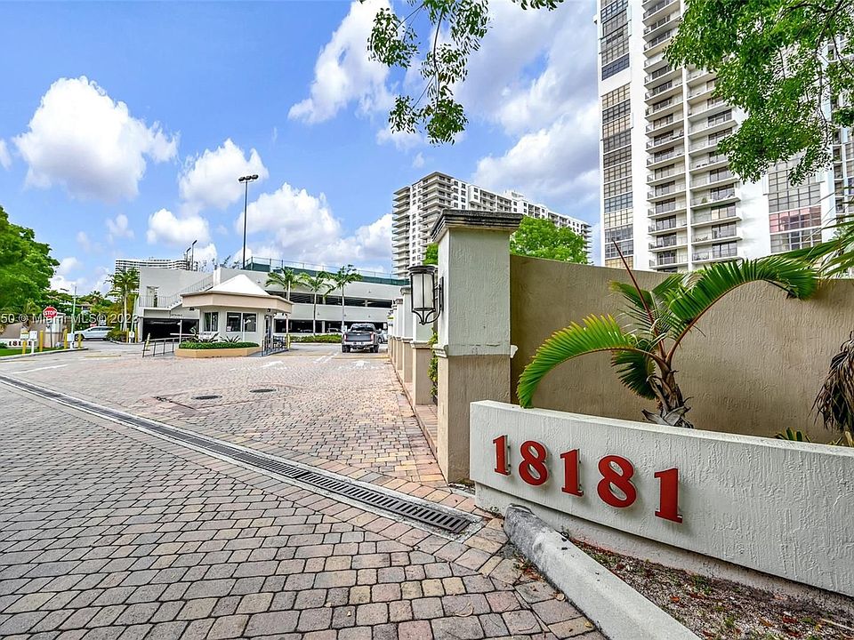 1st image of 18181 NE 31st Ct APT 307