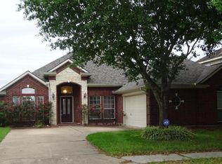 10102 Pine Flats Dr, Houston, TX 77095