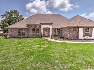 126 Callaway Cres, Hot Springs, AR 71913