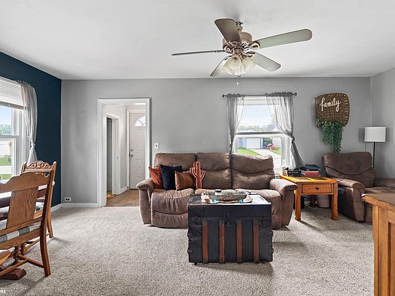 3rd image of 311 Elm St