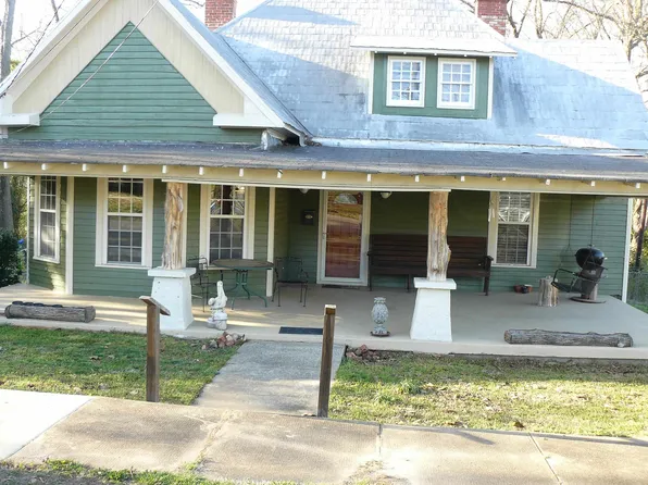 101 E Pine St, Blacksburg, SC 29702