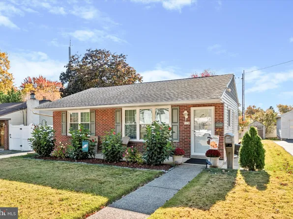 1010 Primos Ave, Secane, PA 19018