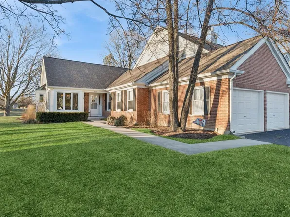 503 Lewis Isle Ln, Prospect Heights, IL 60070