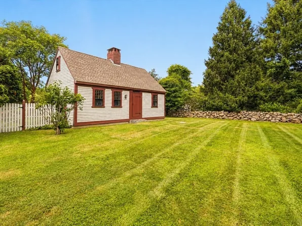200 Bakerville Rd, Dartmouth, MA 02748