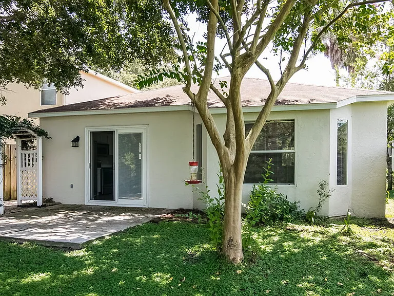 1120 Lake Shore Ranch Dr — Photo 15