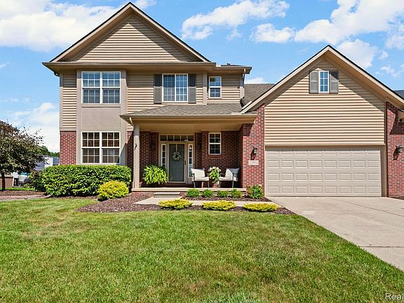 2nd image of 23984 Waterview Dr