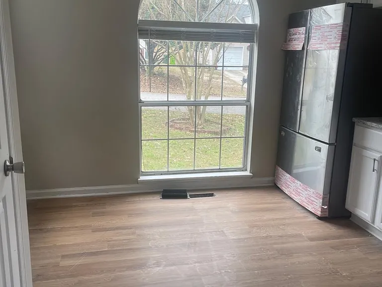 205 N Trace Ln — Photo 11