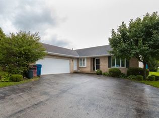 30 Todd Ct, Crete, IL 60417