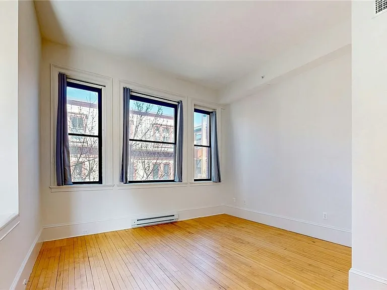 225 Weybosset St #4 — Photo 14