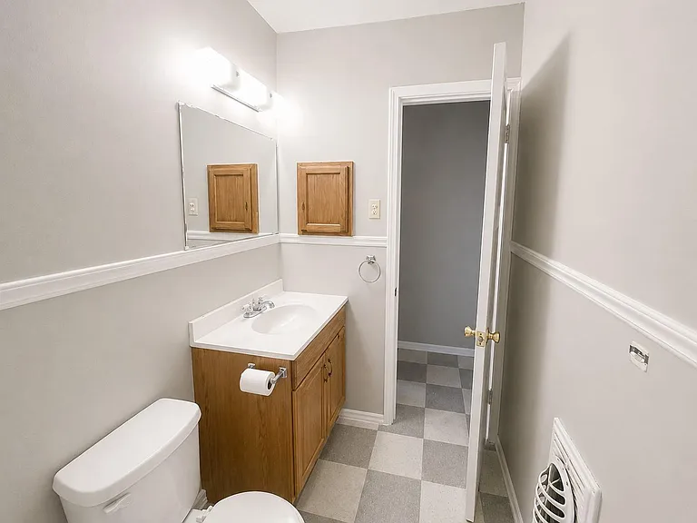 5400 Harmon Ave #A — Photo 7