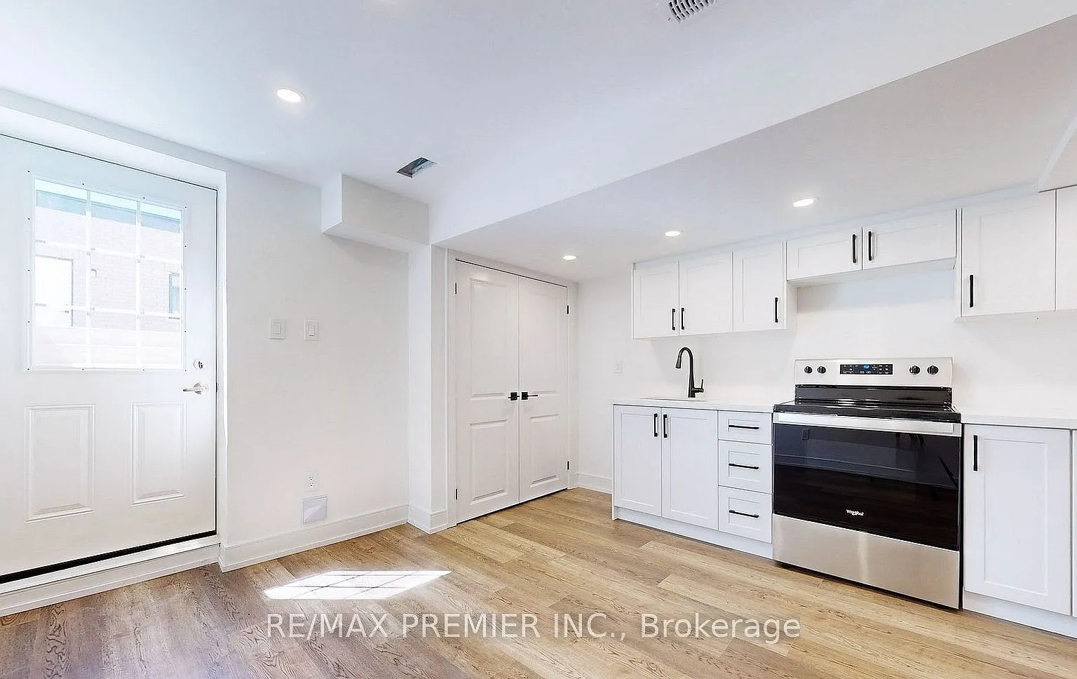 1 bed, $1,700 — Photo 3