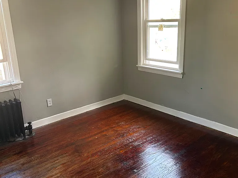 322 Conklin Ave #2 — Photo 2