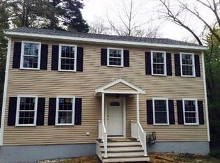 14 Hilltop Dr, Burlington, MA 01803