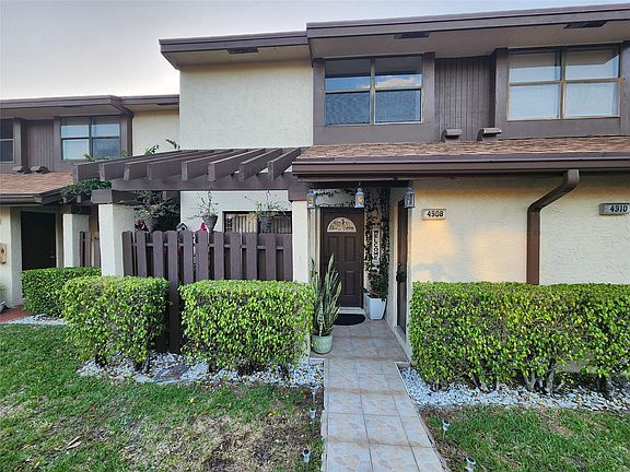 2nd image of 4908 NW 82nd Avenue #2004