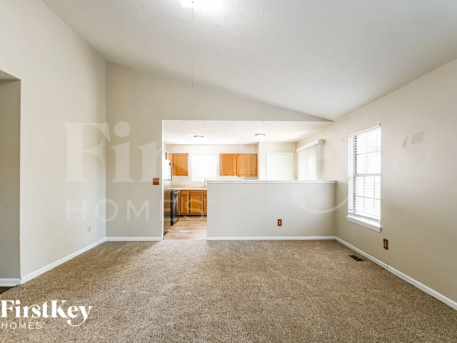 3 bed, 2.0 bath, 1200 sqft, $1,850 — Photo 4