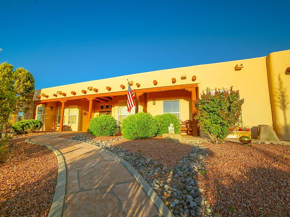 1st image of 4412 Superstition Dr