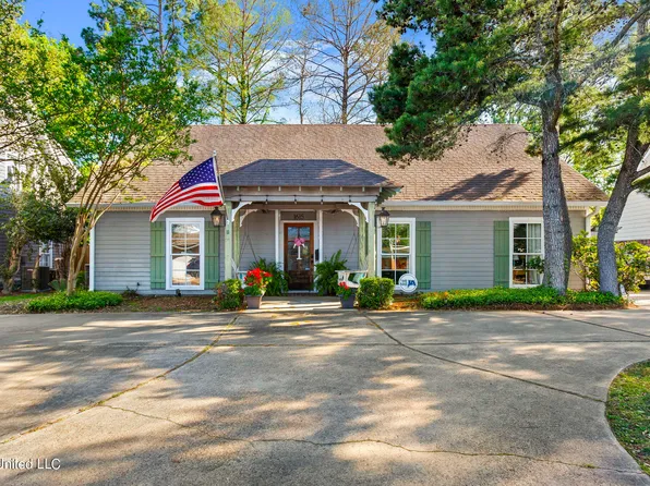 1615 Sheffield Dr, Jackson, MS 39211
