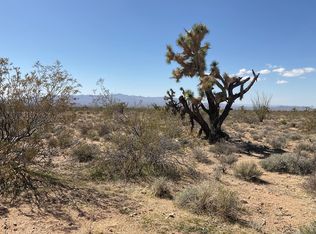 4122 E Red Cloud Dr, Yucca, AZ 86438