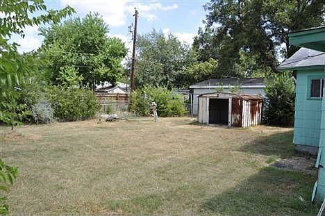 3rd image of 283 Carmen Pl
