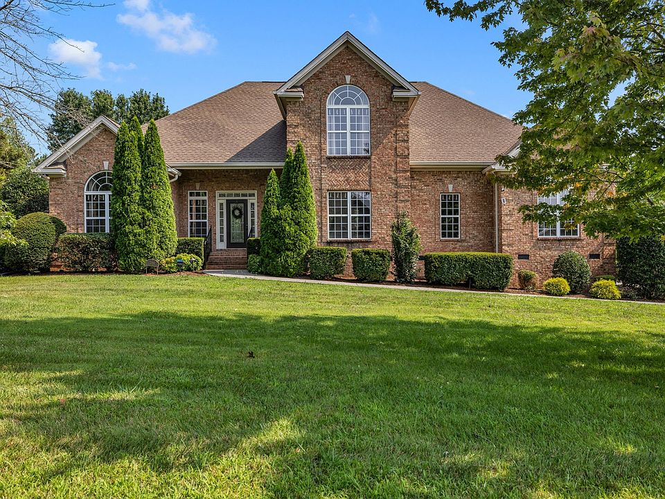 1st image of 2204 Brienz Valley Dr