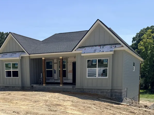 211 Alabama St, Rossville, GA 30741